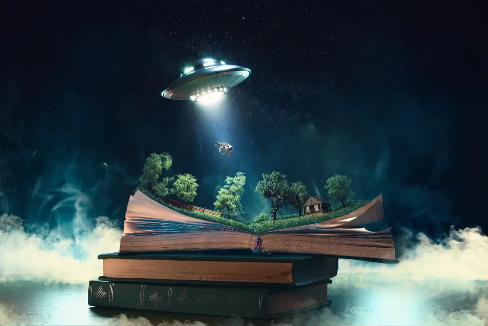 The Alien Hero Trope Is Everywhere Right Now & Here Is What Makes It Actually Work